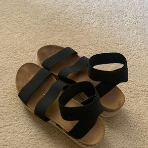 Steve Madden Kimmie sandals